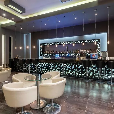 ホテル Akti Coast Club