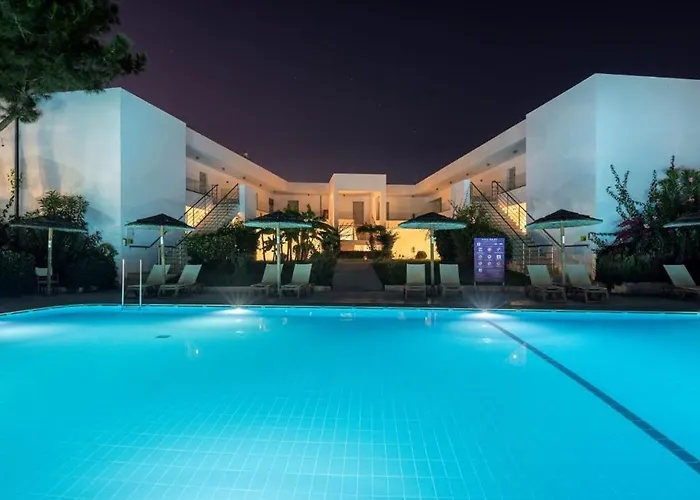 Akti Coast Club ホテル 4*